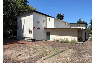 11016 NE Fargo St, Portland, OR 97220 - Photo 43