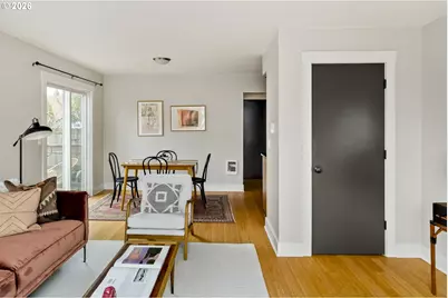 2301 SE Caruthers St #1, Portland, OR 97214 - Photo 5