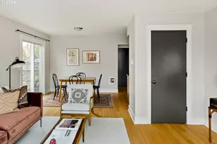 2301 SE Caruthers St, Portland, OR 97214 - Photo 5