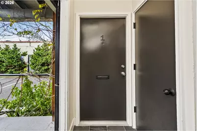 2301 SE Caruthers St #1, Portland, OR 97214 - Photo 17