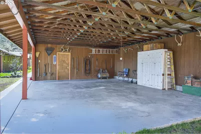 1349 Willis Creek Rd, Winston, OR 97496 - Photo 31