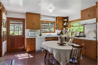 1349 Willis Creek Rd, Winston, OR 97496 - Photo 15
