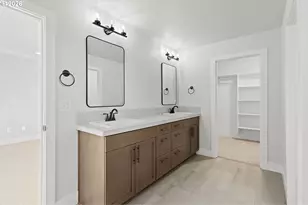 719 NW 178th St, Ridgefield, WA 98642 - Photo 29