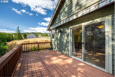 2620 NW Brockway Rd, Winston, OR 97496 - Photo 13
