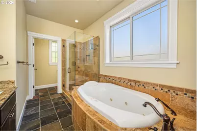 2620 NW Brockway Rd, Winston, OR 97496 - Photo 17
