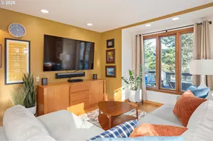 2311 Douglas Dr, Eugene, OR 97405 - Photo 19