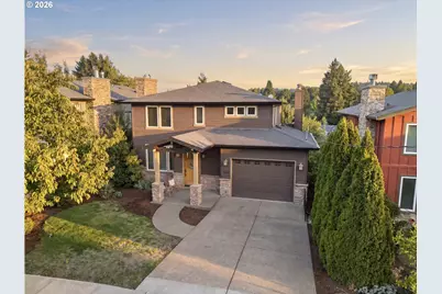 5033 SW Texas St, Portland, OR 97219 - Photo 1