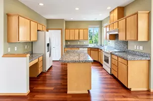 12289 SW Hollow Ln, Portland, OR 97223 - Photo 7
