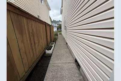 12289 SW Hollow Ln, Portland, OR 97223 - Photo 33