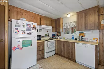 33986 Mobile Ln, Scappoose, OR 97056 - Photo 7