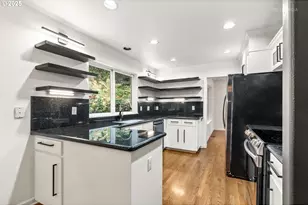 600 Maple St, Lake Oswego, OR 97034 - Photo 5