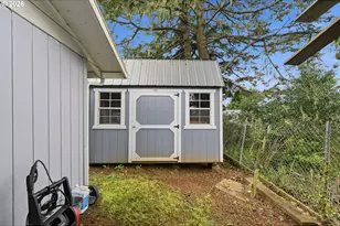 510 S Cammann St, Coos Bay, OR 97420 - Photo 31