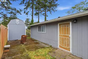 510 S Cammann St, Coos Bay, OR 97420 - Photo 27
