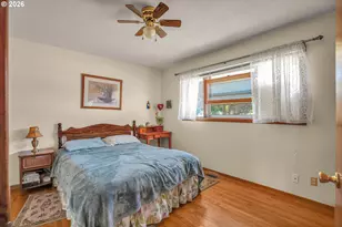 2249 SE 185th Ave, Portland, OR 97233 - Photo 17