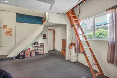 2249 SE 185th Ave, Portland, OR 97233 - Photo 33