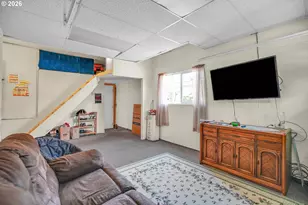 2249 SE 185th Ave, Portland, OR 97233 - Photo 35