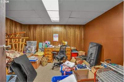 2249 SE 185th Ave, Portland, OR 97233 - Photo 37