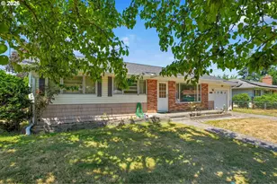 2249 SE 185th Ave, Portland, OR 97233 - Photo 3