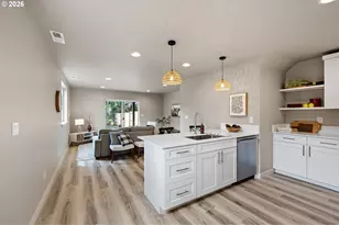 1946 7th St, Springfield, OR 97477 - Photo 11