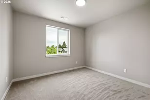 1946 7th St, Springfield, OR 97477 - Photo 37