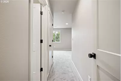 1946 7th St, Springfield, OR 97477 - Photo 27