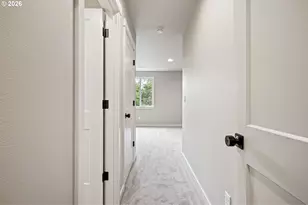 1946 7th St, Springfield, OR 97477 - Photo 27