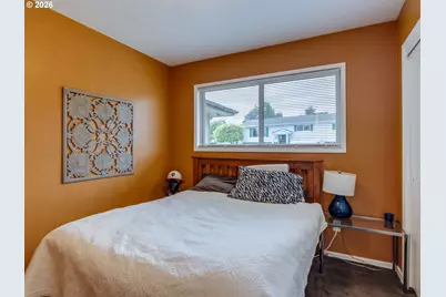 14029 NE Fremont Ct, Portland, OR 97230 - Photo 17