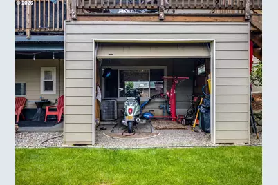 14029 NE Fremont Ct, Portland, OR 97230 - Photo 35