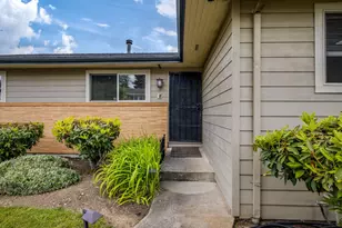 14029 NE Fremont Ct, Portland, OR 97230 - Photo 3