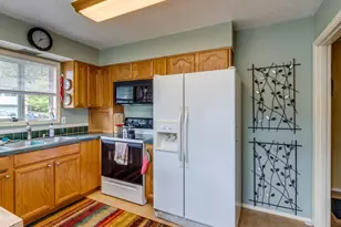 14029 NE Fremont Ct, Portland, OR 97230 - Photo 11