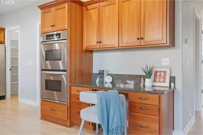 1165 Skylark Ln, Eugene, OR 97401 - Photo 13