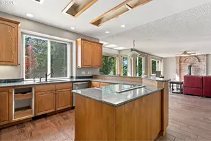 24500 NE Liberty Dr, Battle Ground, WA 98604 - Photo 11