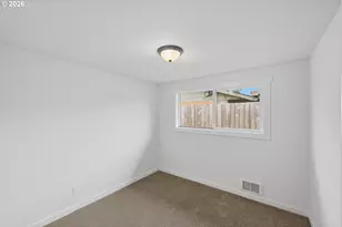 1130 Fenwick St, Coos Bay, OR 97420 - Photo 19