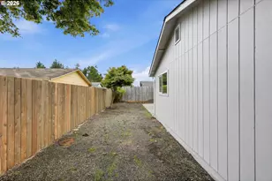 1130 Fenwick St, Coos Bay, OR 97420 - Photo 39