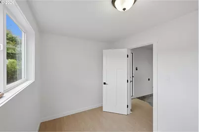 1130 Fenwick St, Coos Bay, OR 97420 - Photo 31