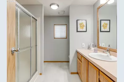 4730 NE Auburn Rd #125, Salem, OR 97301 - Photo 23