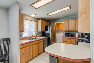 4730 NE Auburn Rd, Salem, OR 97301 - Photo 7