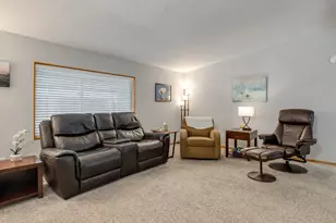 4730 NE Auburn Rd, Salem, OR 97301 - Photo 35