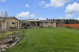 2035 Nonpareil Rd, Sutherlin, OR 97479 - Photo 33