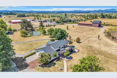 27717 Royal Ave, Eugene, OR 97402 - Photo 45