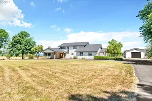 27717 Royal Ave, Eugene, OR 97402 - Photo 5