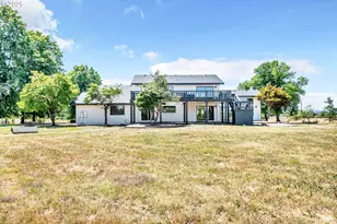 27717 Royal Ave, Eugene, OR 97402 - Photo 9