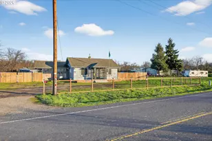 92981 Prairie Rd, Junction City, OR 97448 - Photo 3