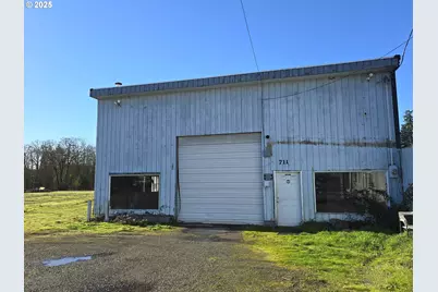 711 N Columbia River Hwy, Saint Helens, OR 97051 - Photo 13