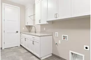 14960 SW Hawk Ridge Rd, Tigard, OR 97224 - Photo 23