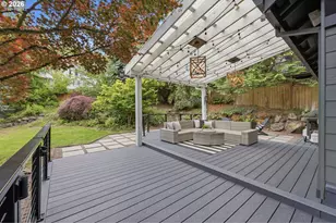 2667 NW Birkendene St, Portland, OR 97229 - Photo 7