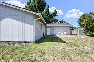 4853 Beaver St, Springfield, OR 97478 - Photo 27