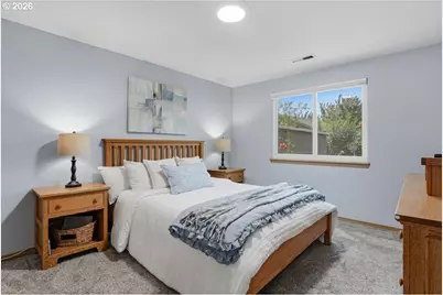 17021 SE 18th St, Vancouver, WA 98683 - Photo 15