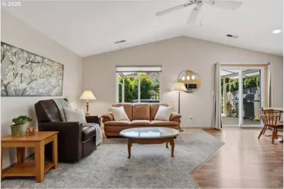 17021 SE 18th St, Vancouver, WA 98683 - Photo 7