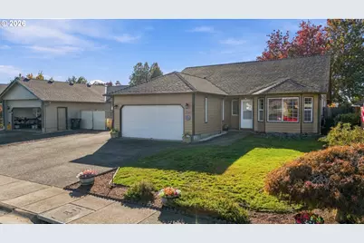 2658 S 12th St, Lebanon, OR 97355 - Photo 3